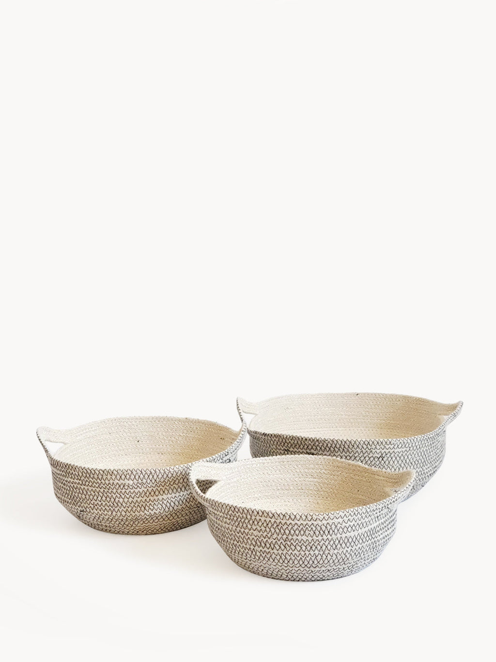 Amari Handwoven Jute Fruit Bowl | Black Stitch | Made in Bangladesh | Korissa