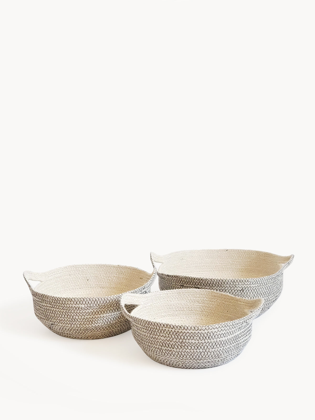 Amari Handwoven Jute Fruit Bowl | Black Stitch | Made in Bangladesh | Korissa