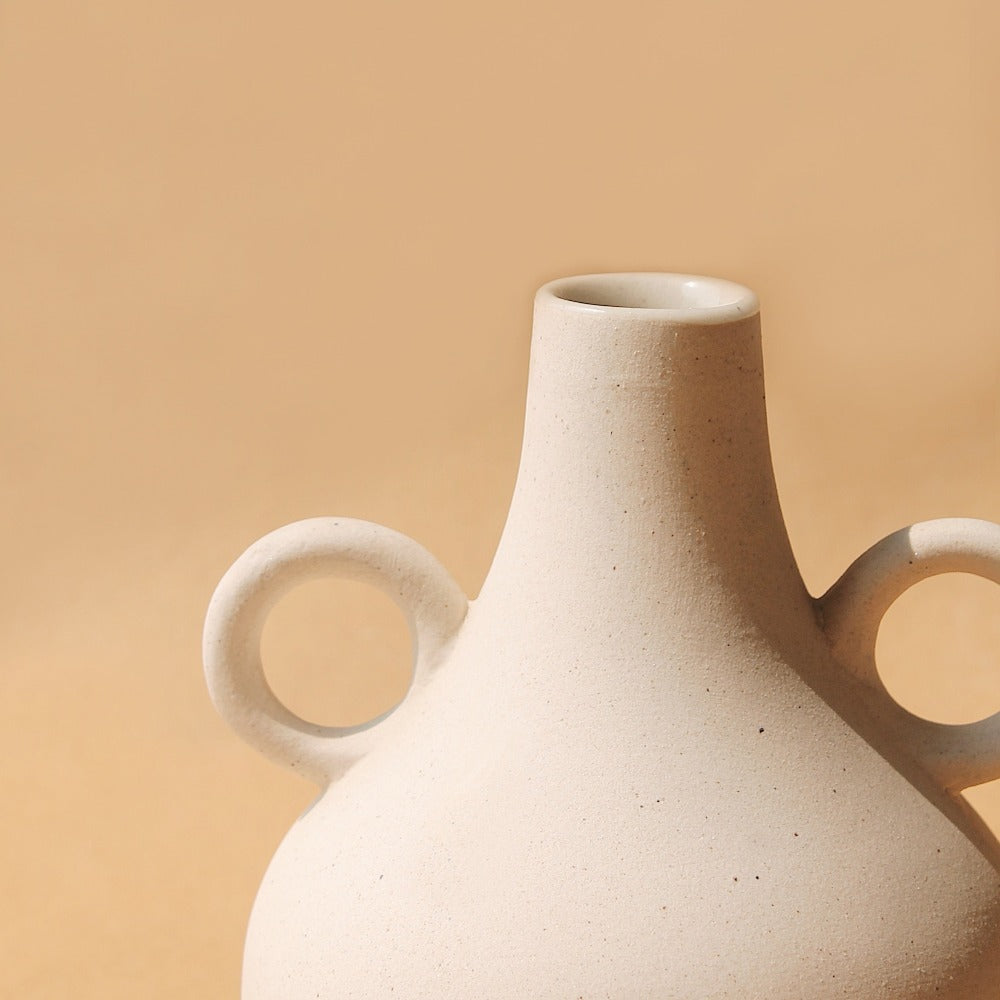 Belly Ceramic Vase | Ancient-Inspired Sculpture | Dried Flowers | Black, Terracotta & Off-White