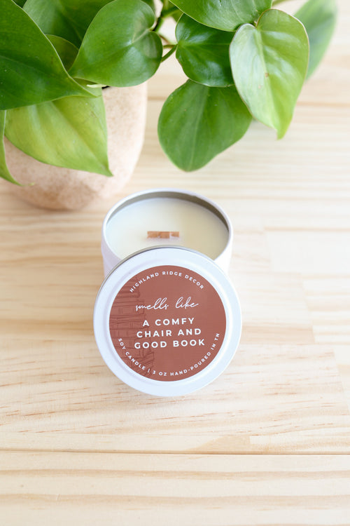 A Comfy Chair and Good Book Candle | Hand-Poured Soy | Tobacco Leaf, Oak, Patchouli & Caramel | Crackling Wooden Wick | Highland Ridge Decor
