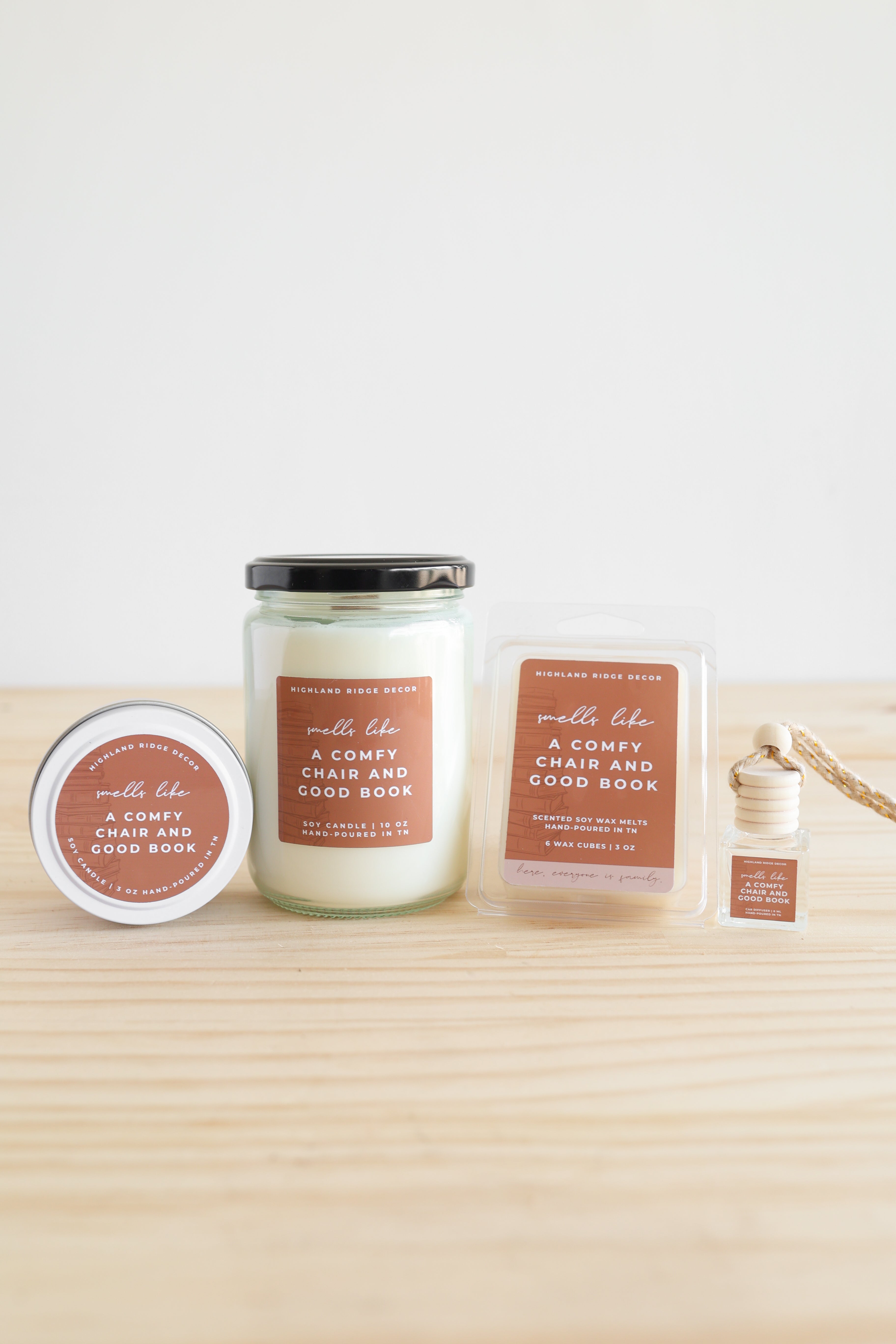 A Comfy Chair and Good Book Candle | Hand-Poured Soy | Tobacco Leaf, Oak, Patchouli & Caramel | Crackling Wooden Wick | Highland Ridge Decor