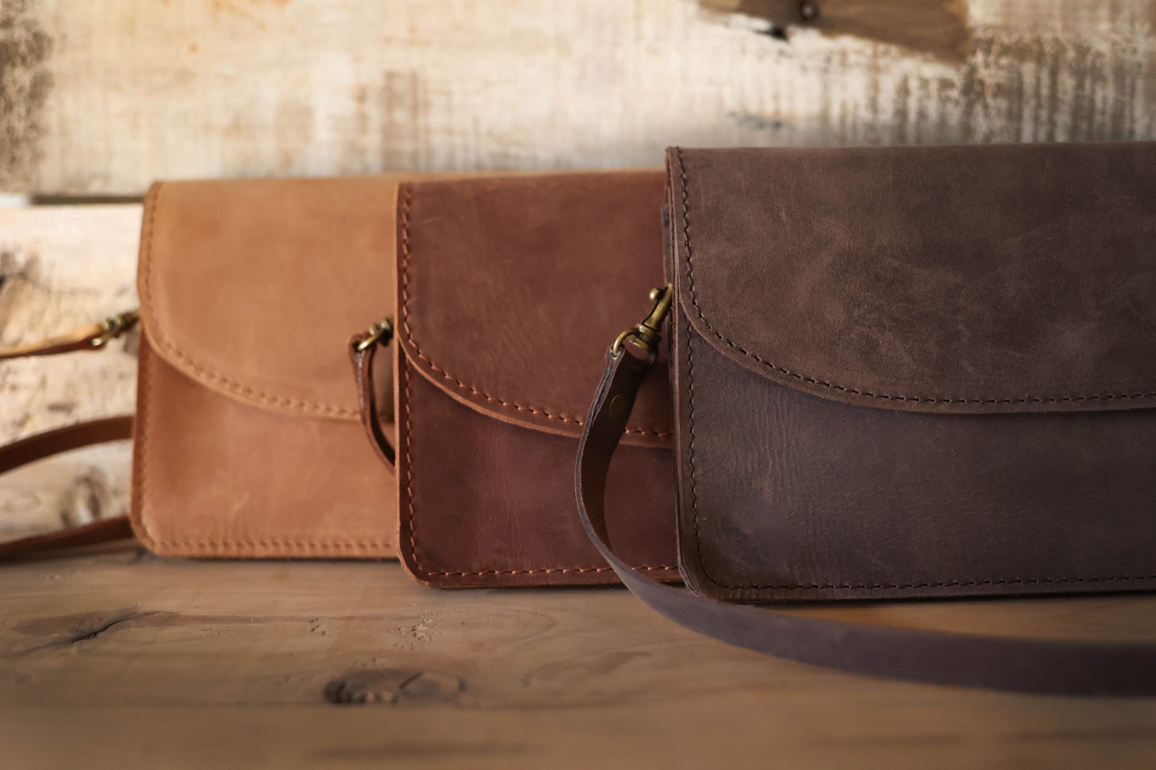 Safari Leather Crossbody Wallet