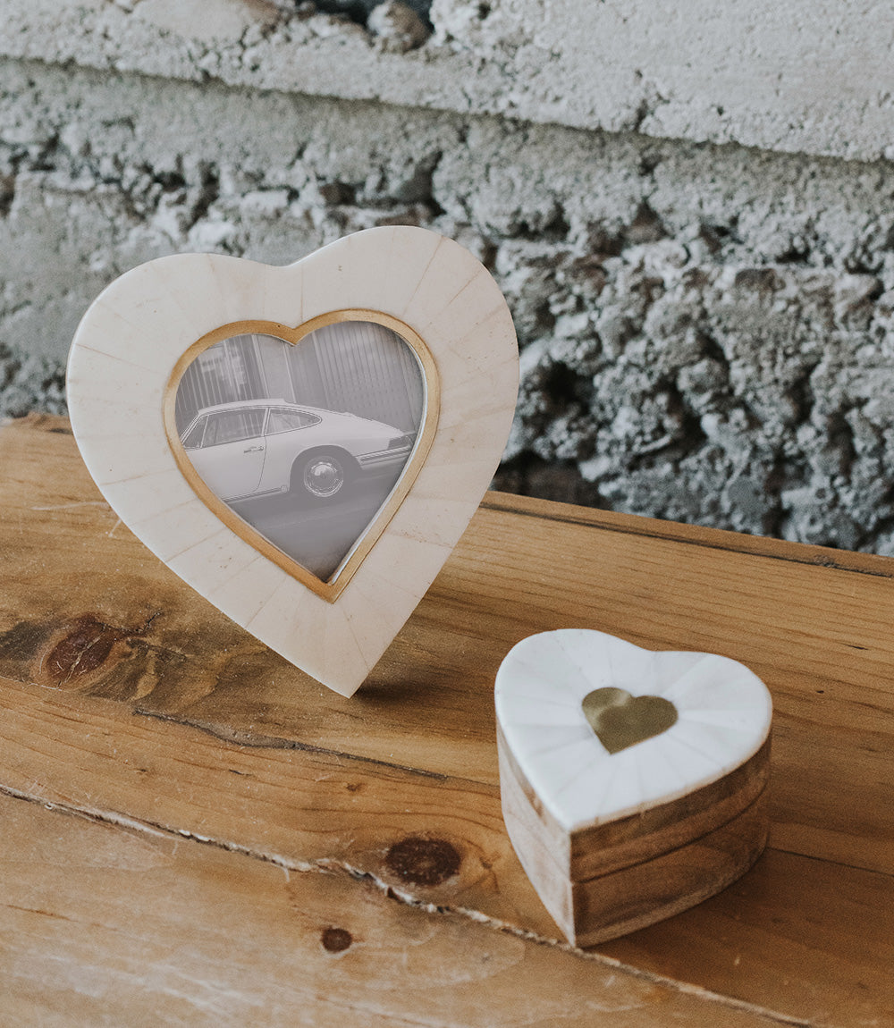 Heart Picture Frame – Hand-Carved 3x3
