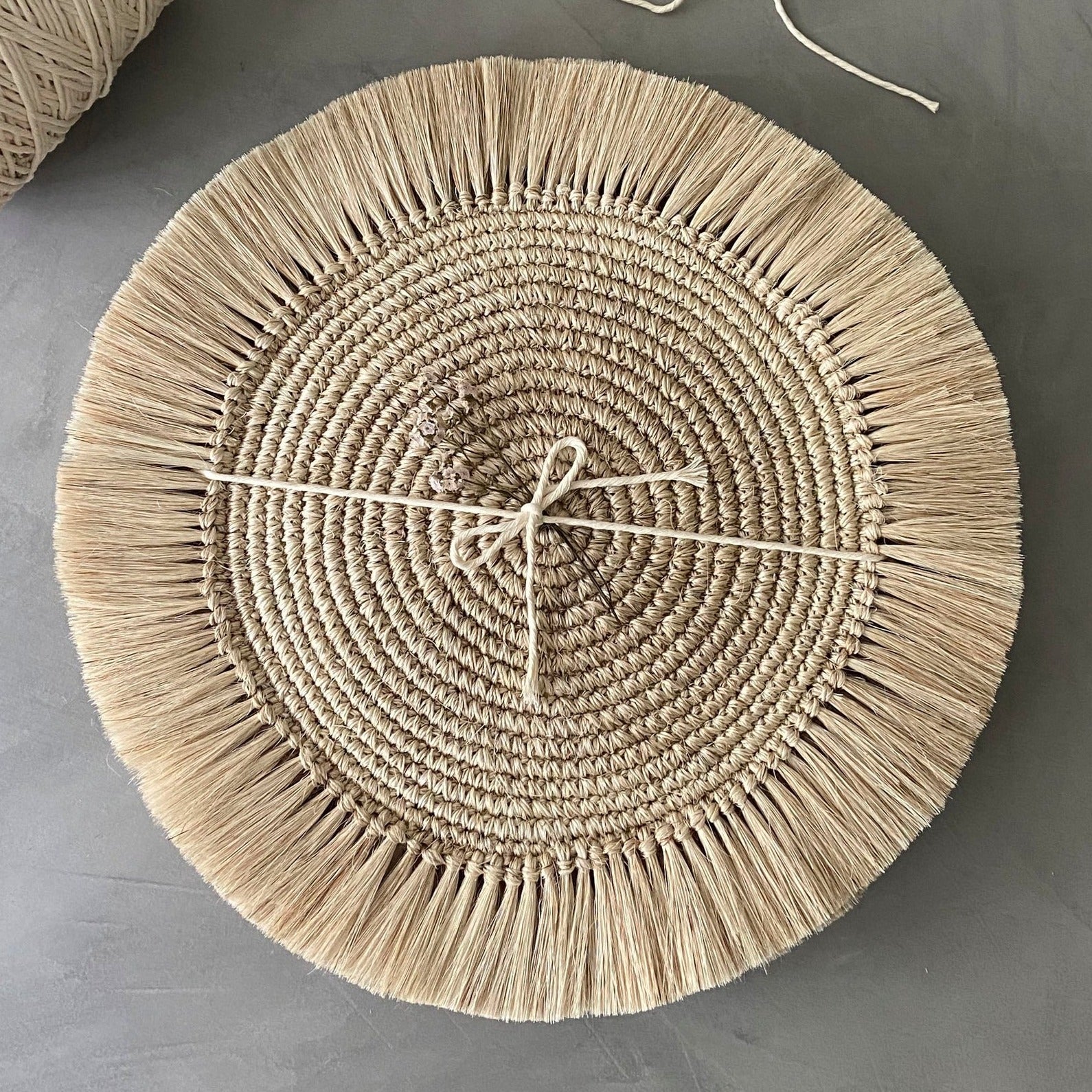 Colombian Fringes Placemat | Set of 4 | 14.5" Round | Handwoven | Skilled Artisans | Tallo de Olivo | Powered by People