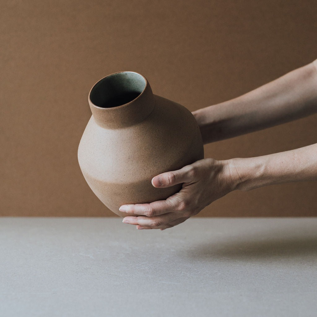 Egeo Wheel-Thrown Ceramic Vase | Local Clay | Kiln-Fired Earth Tones | One of a Kind | Al Centro