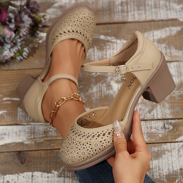 Retro versatile sandals with hollowed out mid heeled toe caps single button shoes for women