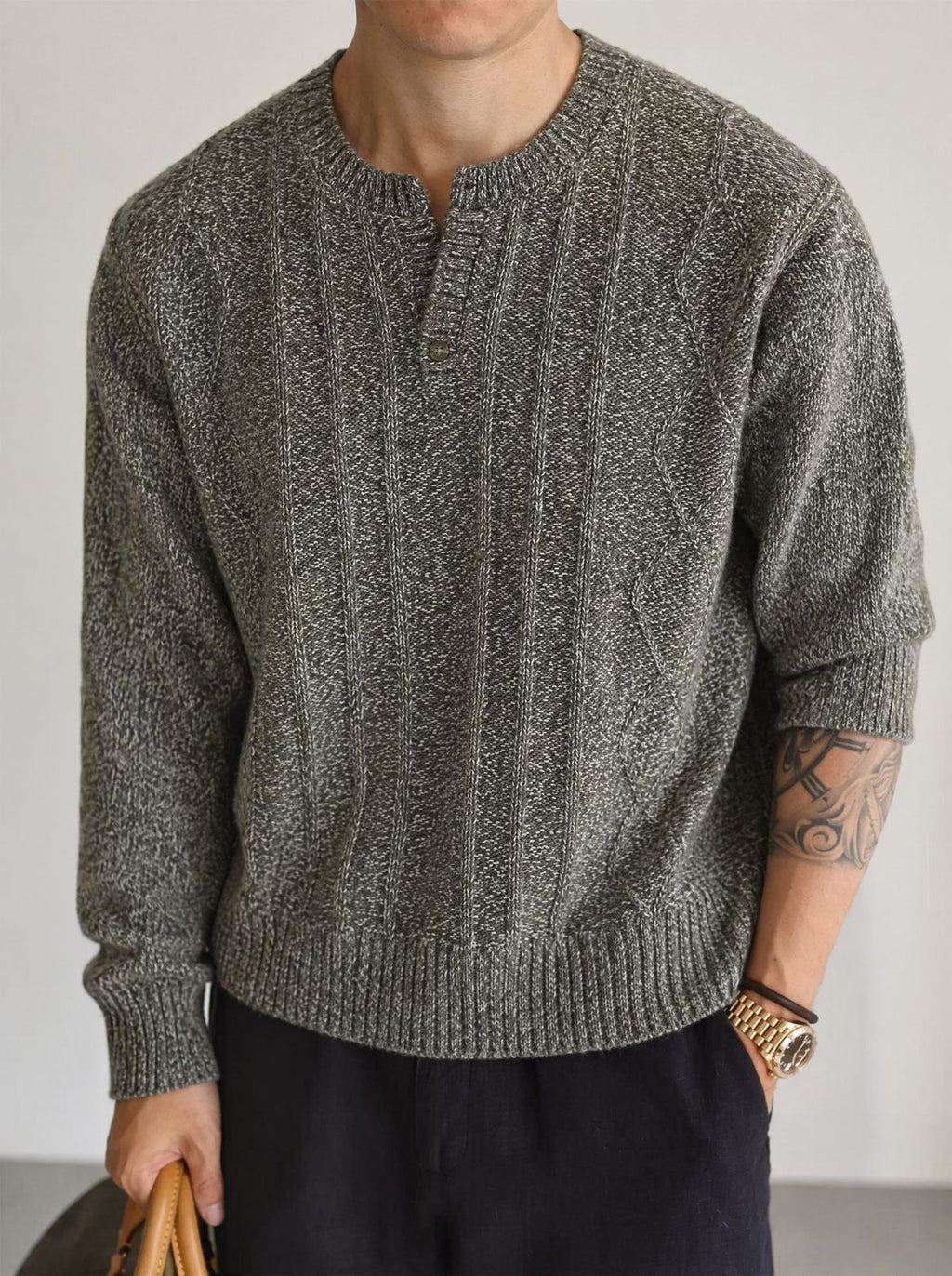 V-neck loose long sleeved sweater