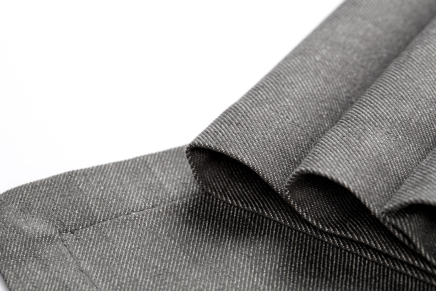 Cloth Table Runner | 100% Cotton | 50% Upcycled | 20"x60" | 3 Weaves & 3 Colors | Powered by People