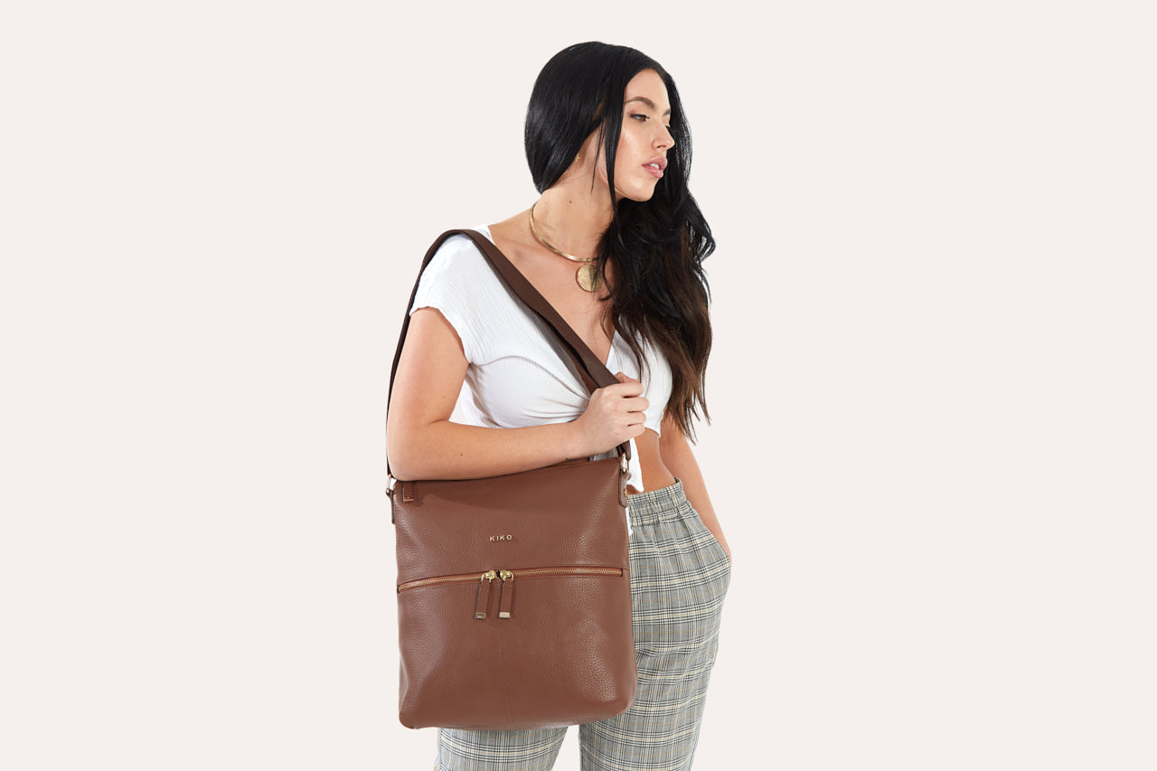 Pebble Leather Zip Tote