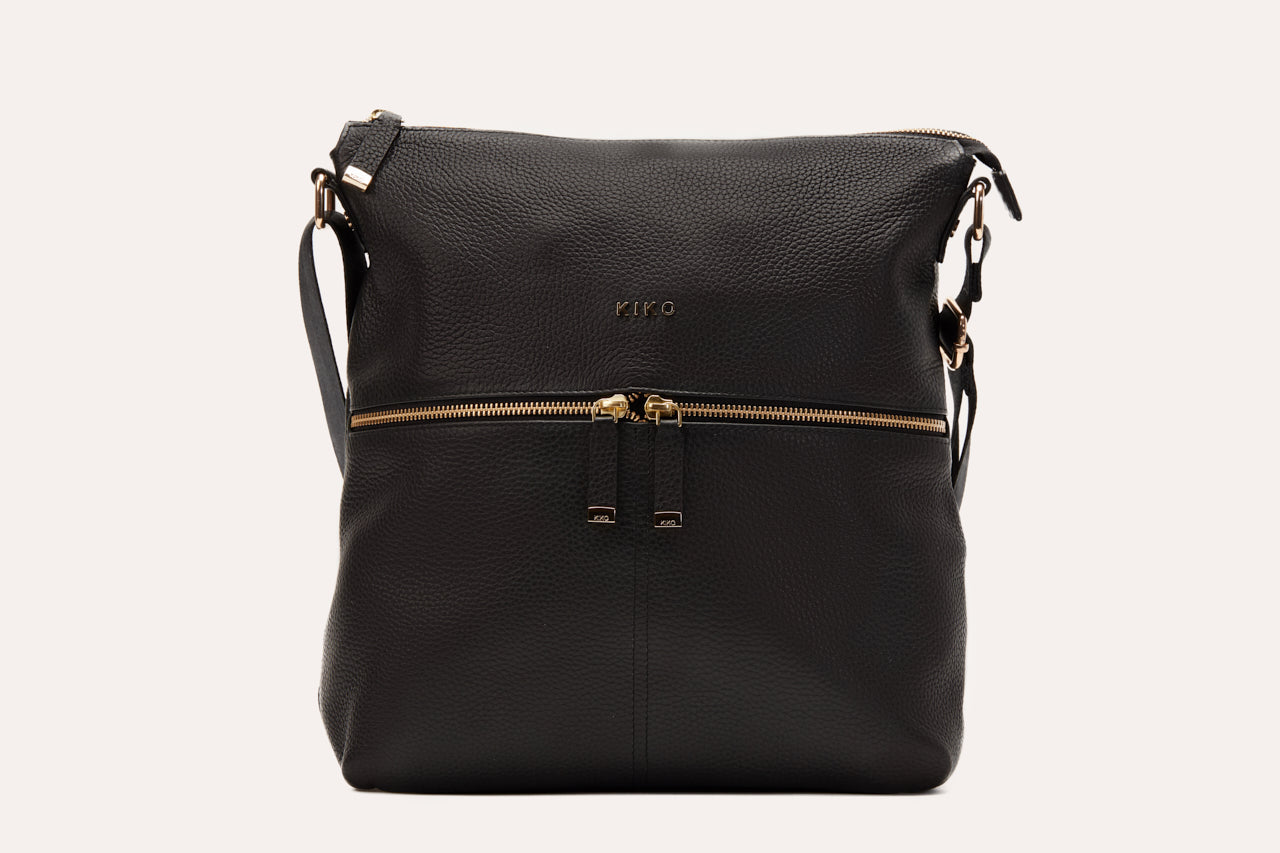 Pebble Leather Zip Tote