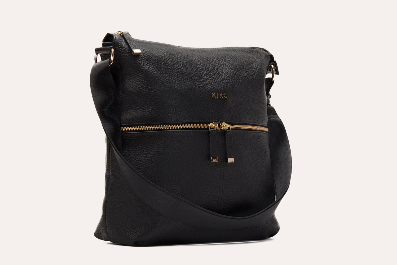 Pebble Leather Zip Tote