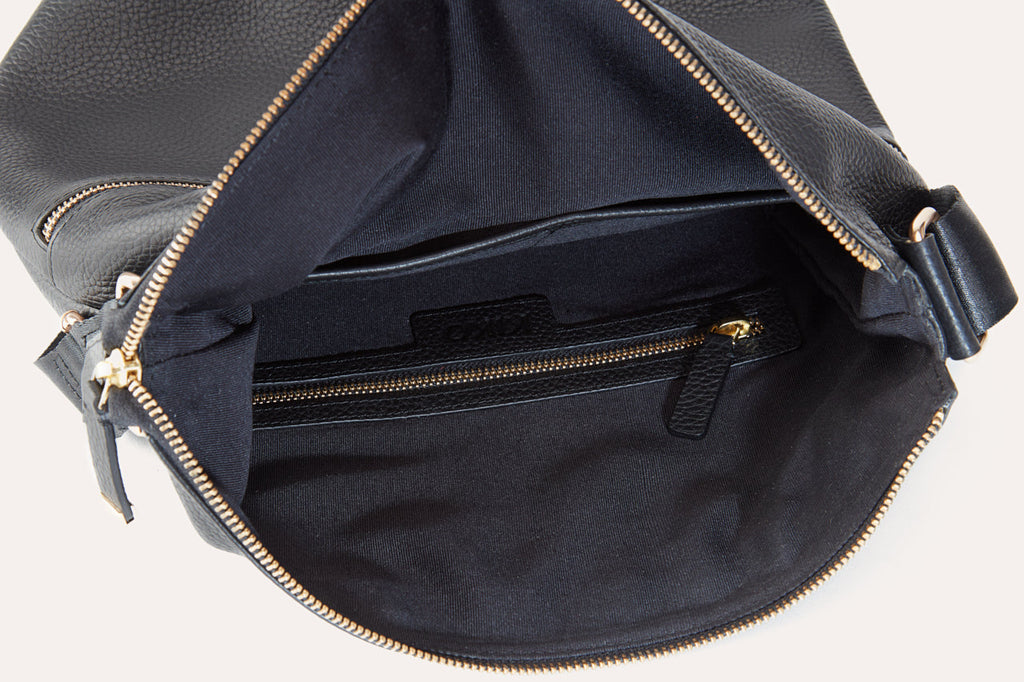 Pebble Leather Zip Tote