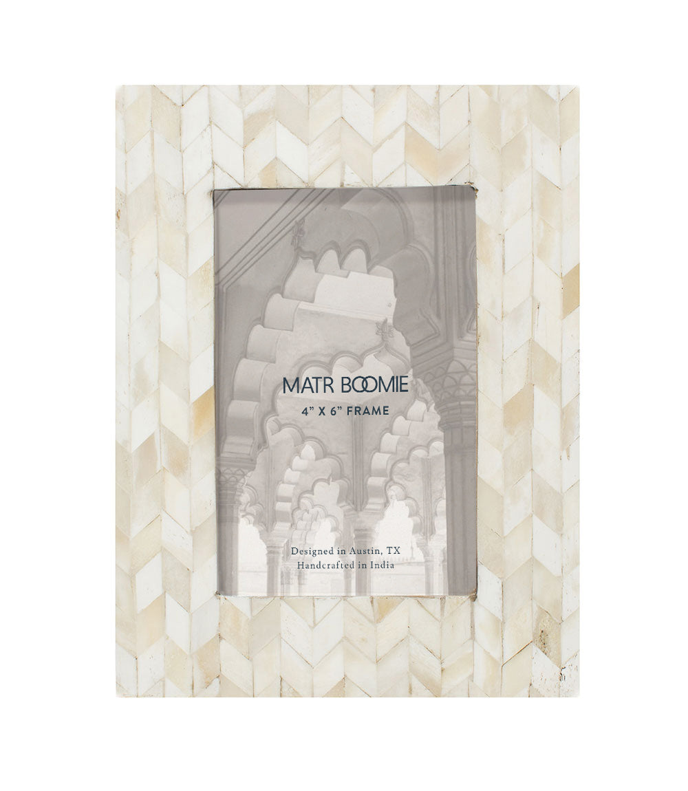 Selah 4x6 Picture Frame | Hand Carved Mosaic Chevron