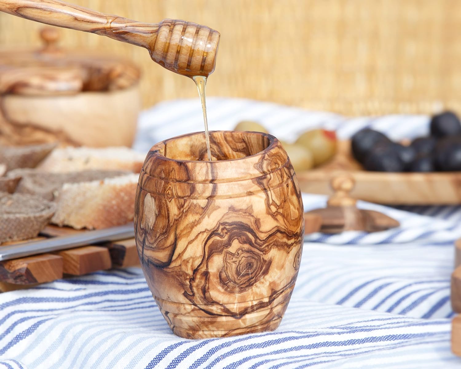 Mediterranean Olive Wood Ultimate Kitchen Collection | 25 Pieces | Handcrafted | Mortar & Pestle | Cutting Board | Honey Pot | Coasters | Choixe