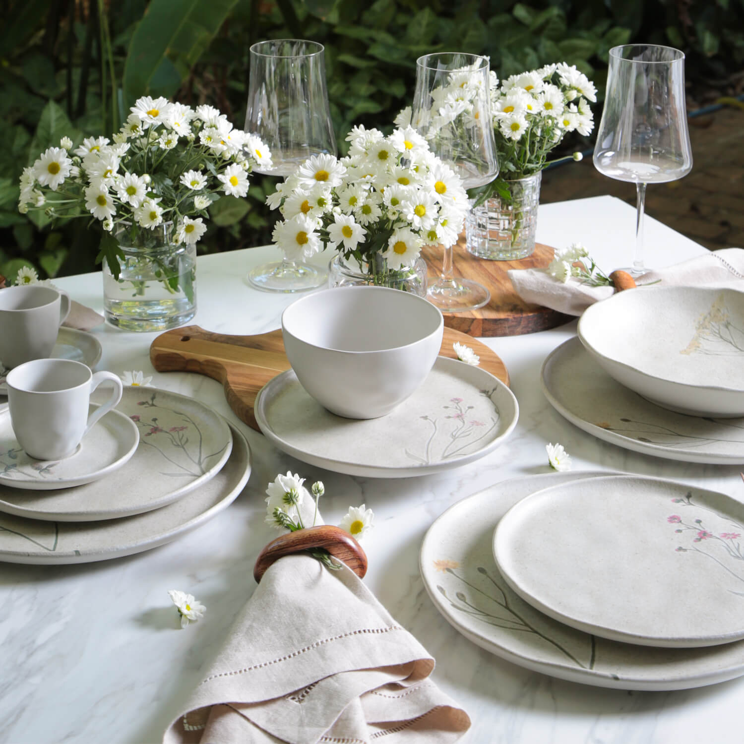 20-Piece Porcelain Dinnerware Set | Porto Brasil | Microwave, Dishwasher & Freezer Safe | Available in Seiva, Elemento & Campestre