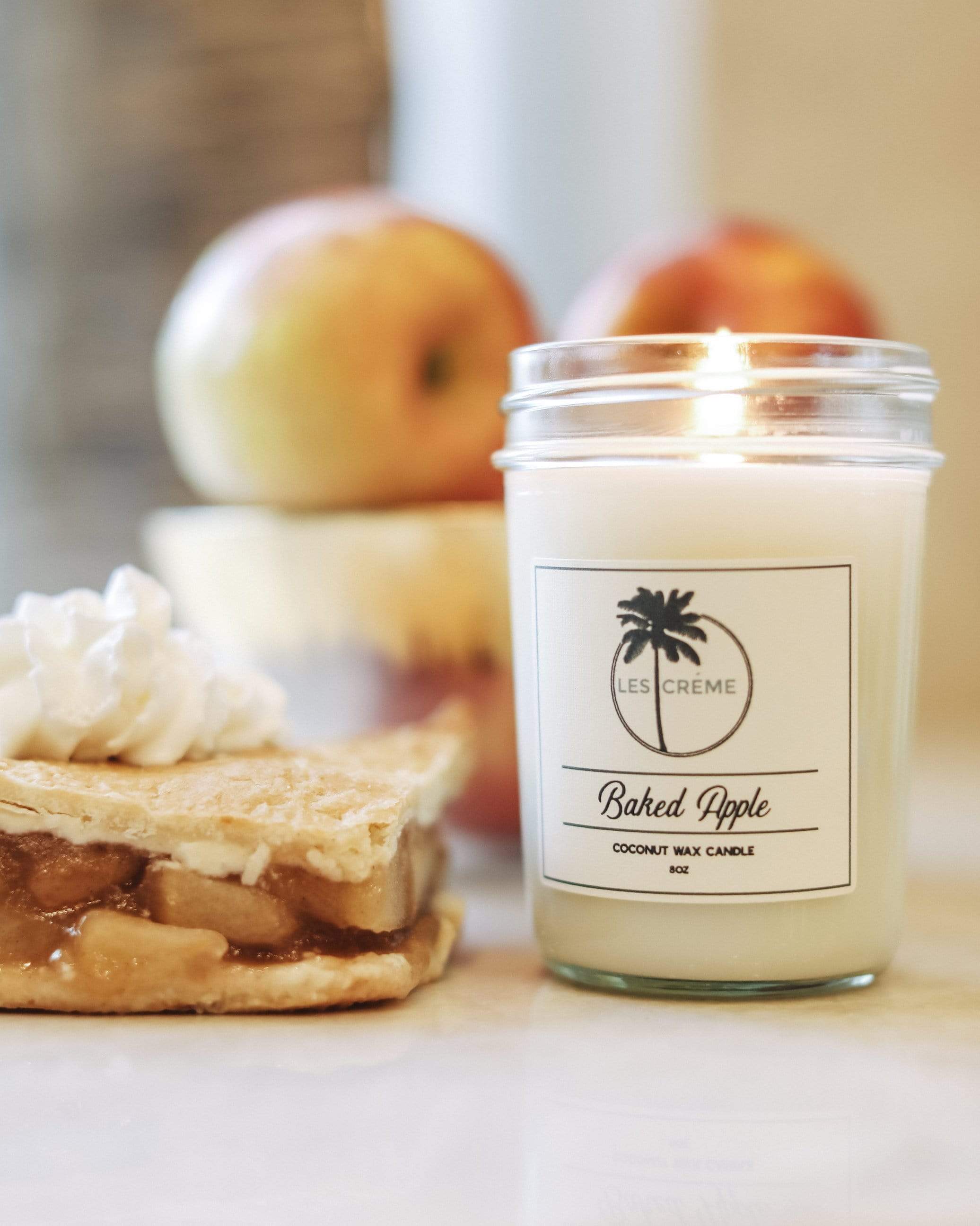 Baked Apple Coconut Wax Candle | Toxin-Free | Cinnamon, Nutmeg, Clove, Orange & Cedarwood | Les Crème