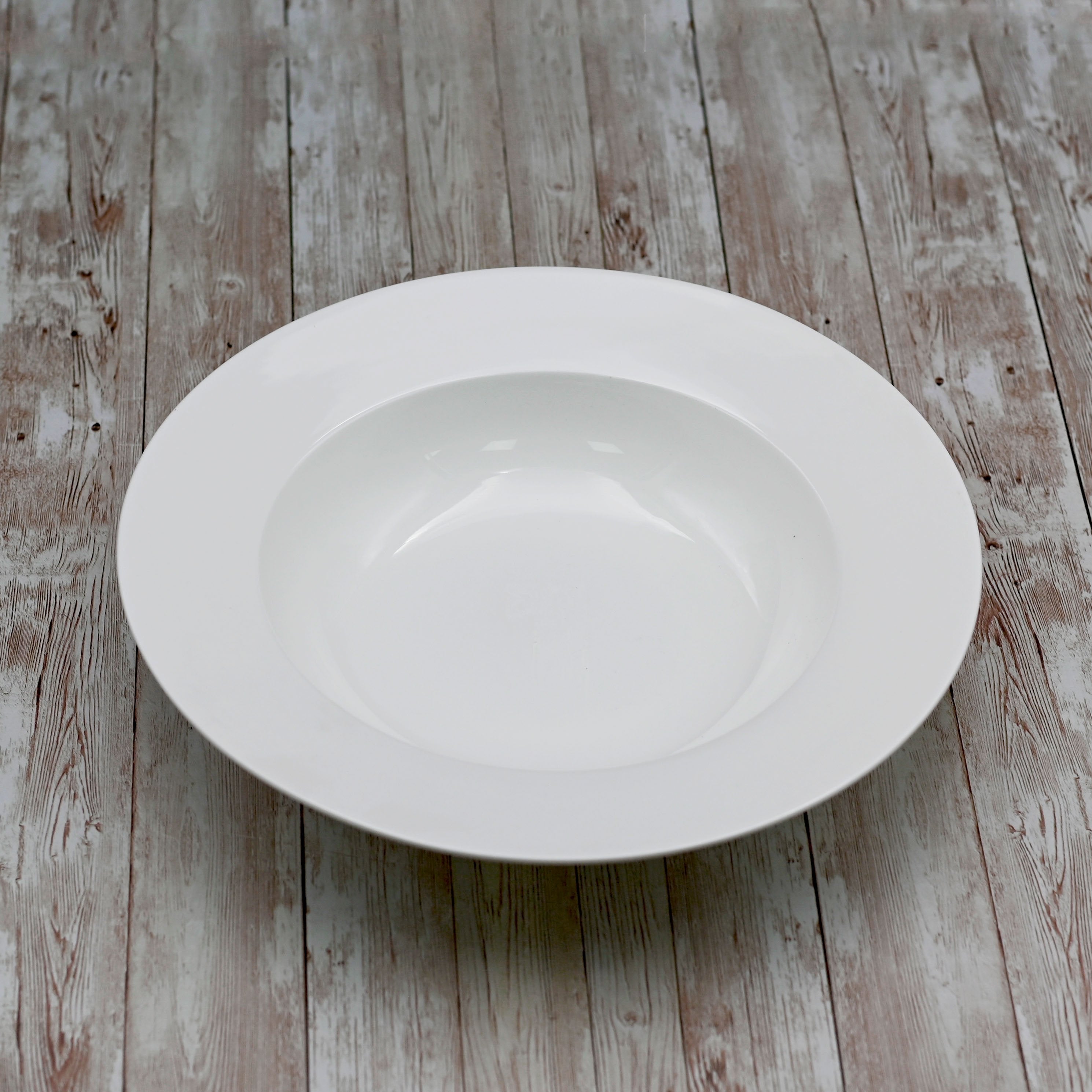 White Fine Porcelain Deep Plate | 11" | 25 Oz | Rolled Rim | Made in England | Sold Individually | Wilmax