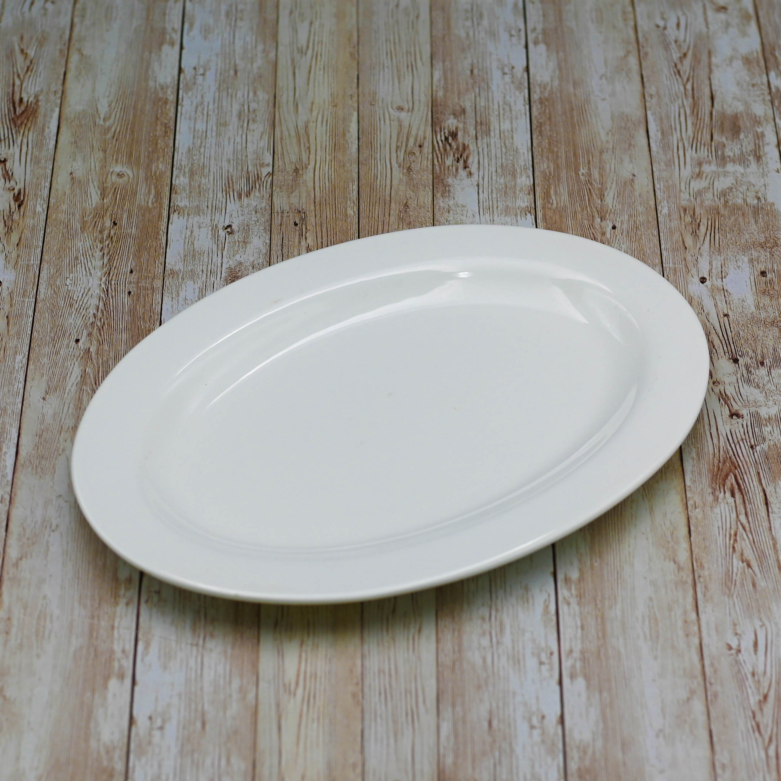 White Fine Porcelain Oval Serving Platter | 16" | Made in England | Wilmax