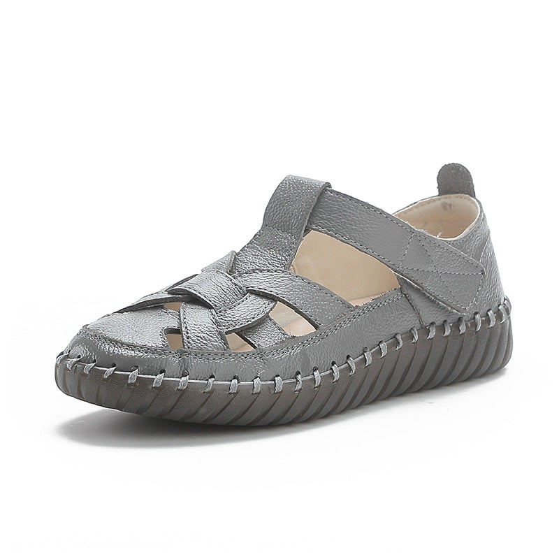 Leather perforated shoes with hollowed out toe caps for women soft soled non slip flat sandals for women