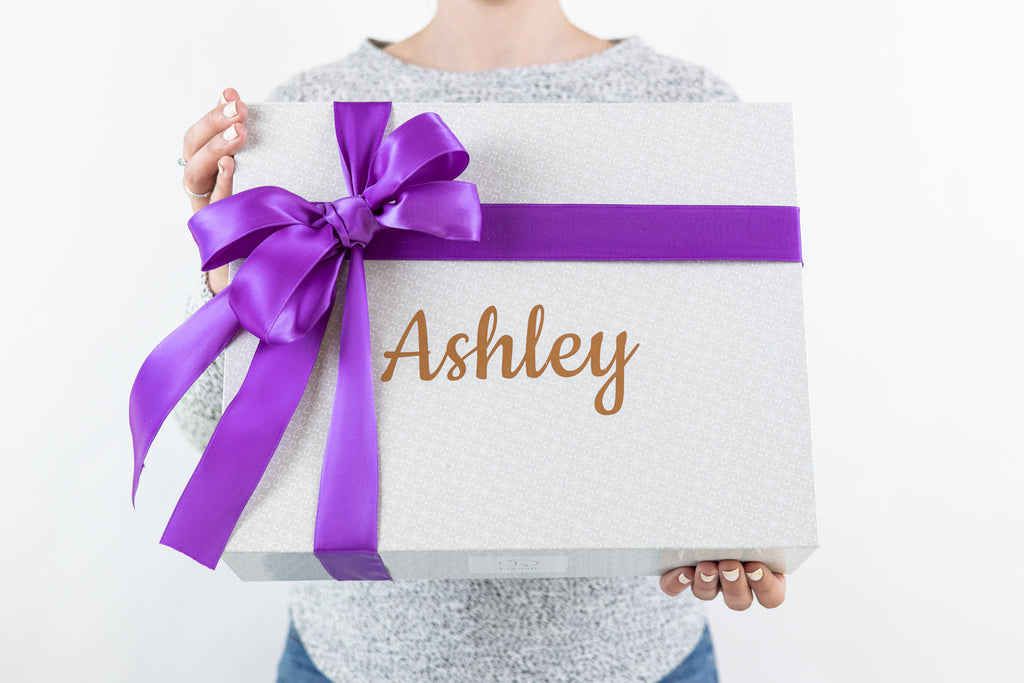 New Mom Pampering Gift Set | 15-Piece Natural Skincare & Wellness Box | Personalized | Baby Shower & Postpartum | Lizush