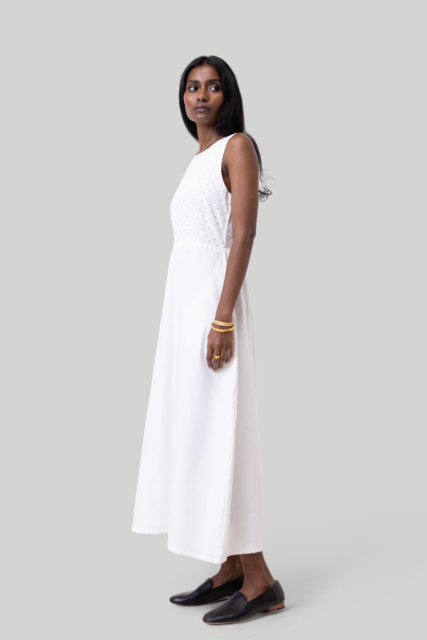 Cross-Back Midi Dress in Eyelet Embroidery | 100% Organic Cotton | Coconut White | Pockets | XS–3XL | Reistor