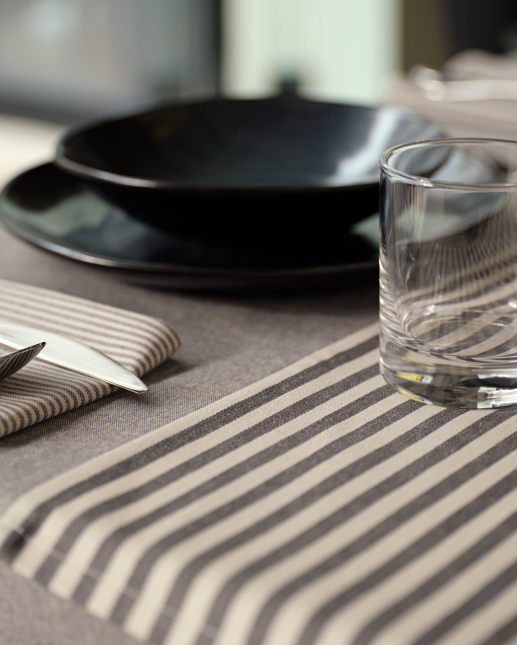 MEEMA Cloth Table Runner | Montreal, Quebec | 3 Weaves & 3 Colors | Upcycled Denim | Handcrafted