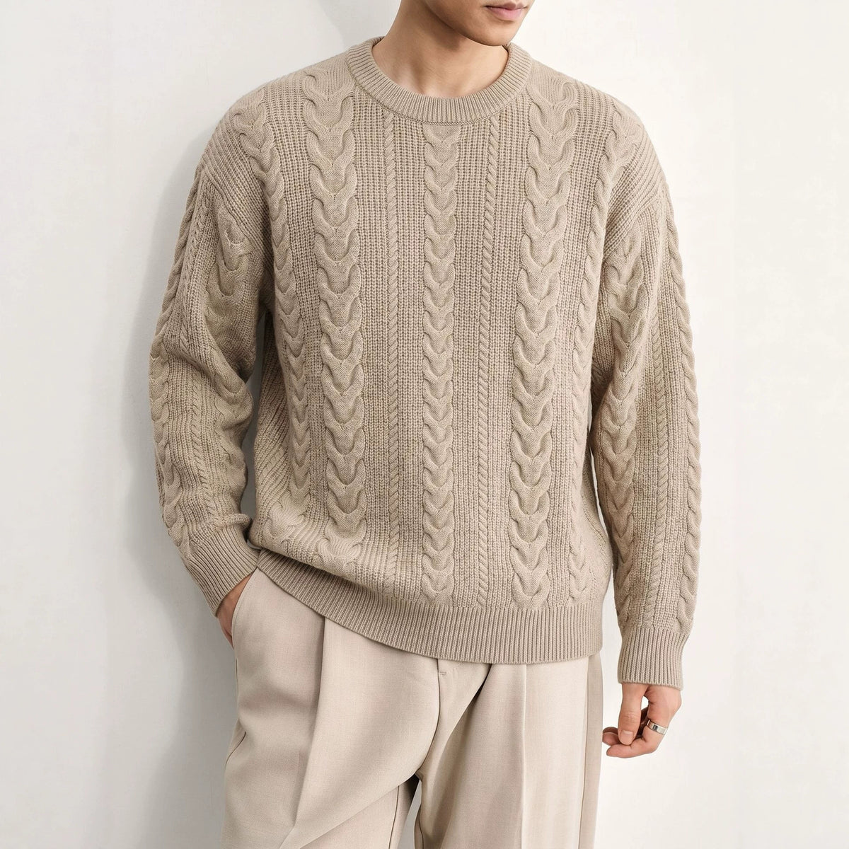 Twisted floral texture round neck long sleeved sweater