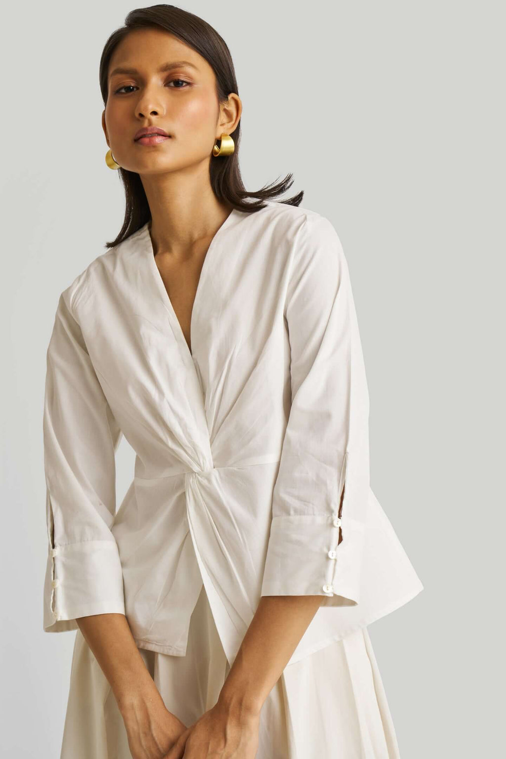 Front Twist Top in Coconut White | 100% Organic Cotton Poplin | V-Neck | Twisted Waist | Sleeve Button Detail | XS–3XL | Reistor
