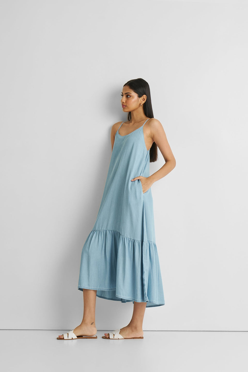 Flowy Maxi Dress in Blue Denim | 100% Tencel™ | Ocean Blue | Adjustable Straps | Pockets | XS–3XL | Reistor