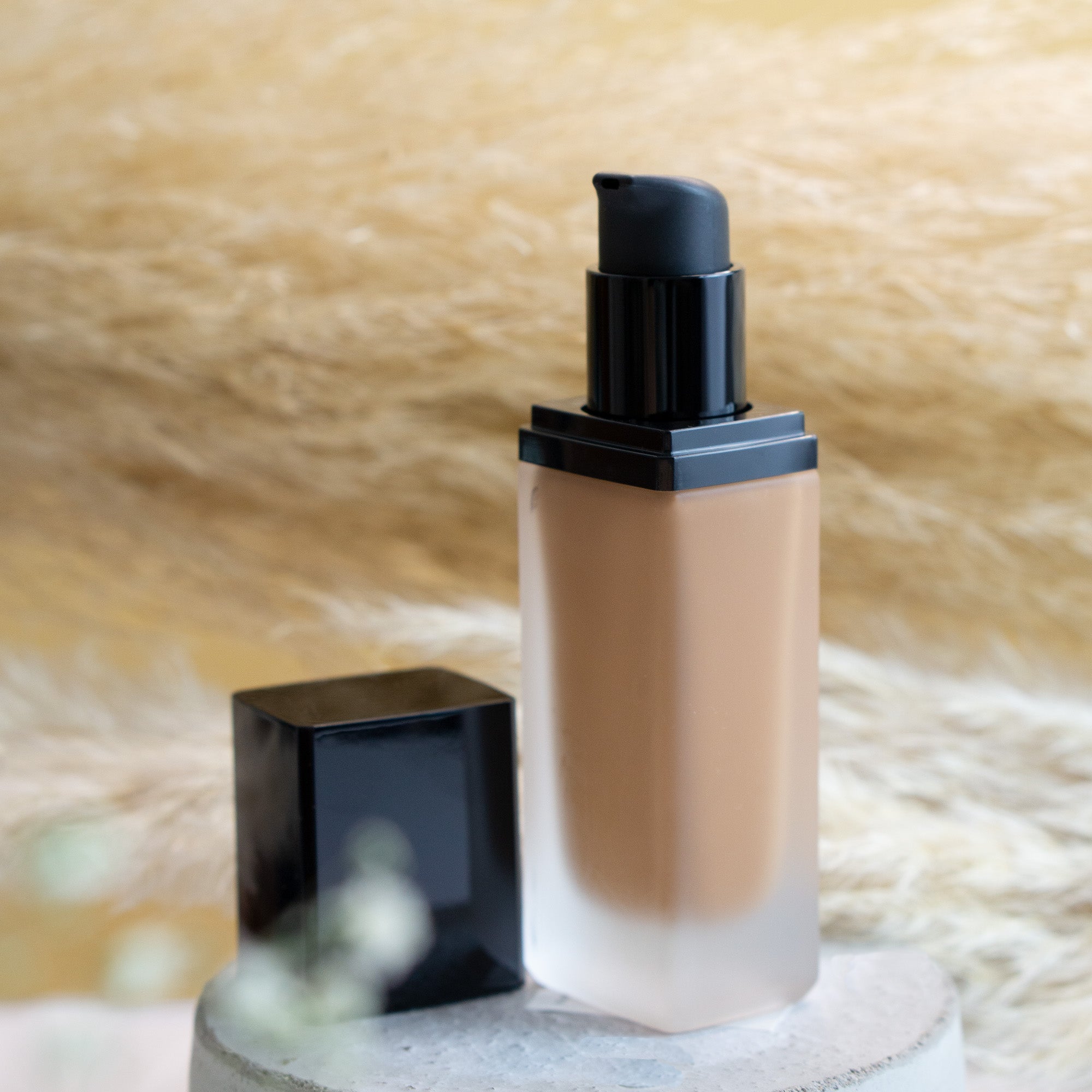 Calming Foundation with SPF - Warm Nude