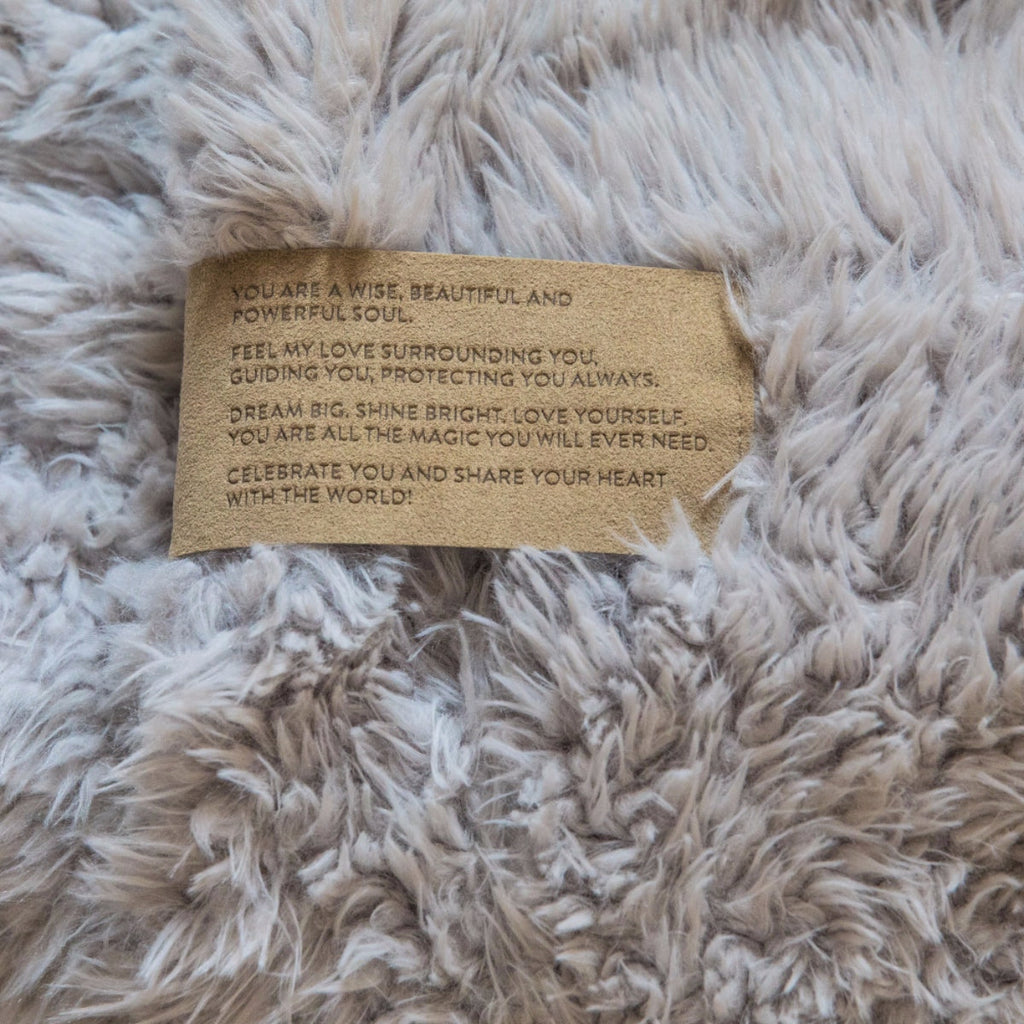 Angel Plush Blanket | Faux Fur Llama Plush | Ultimate Cozy Cocoon | BIG LOViE