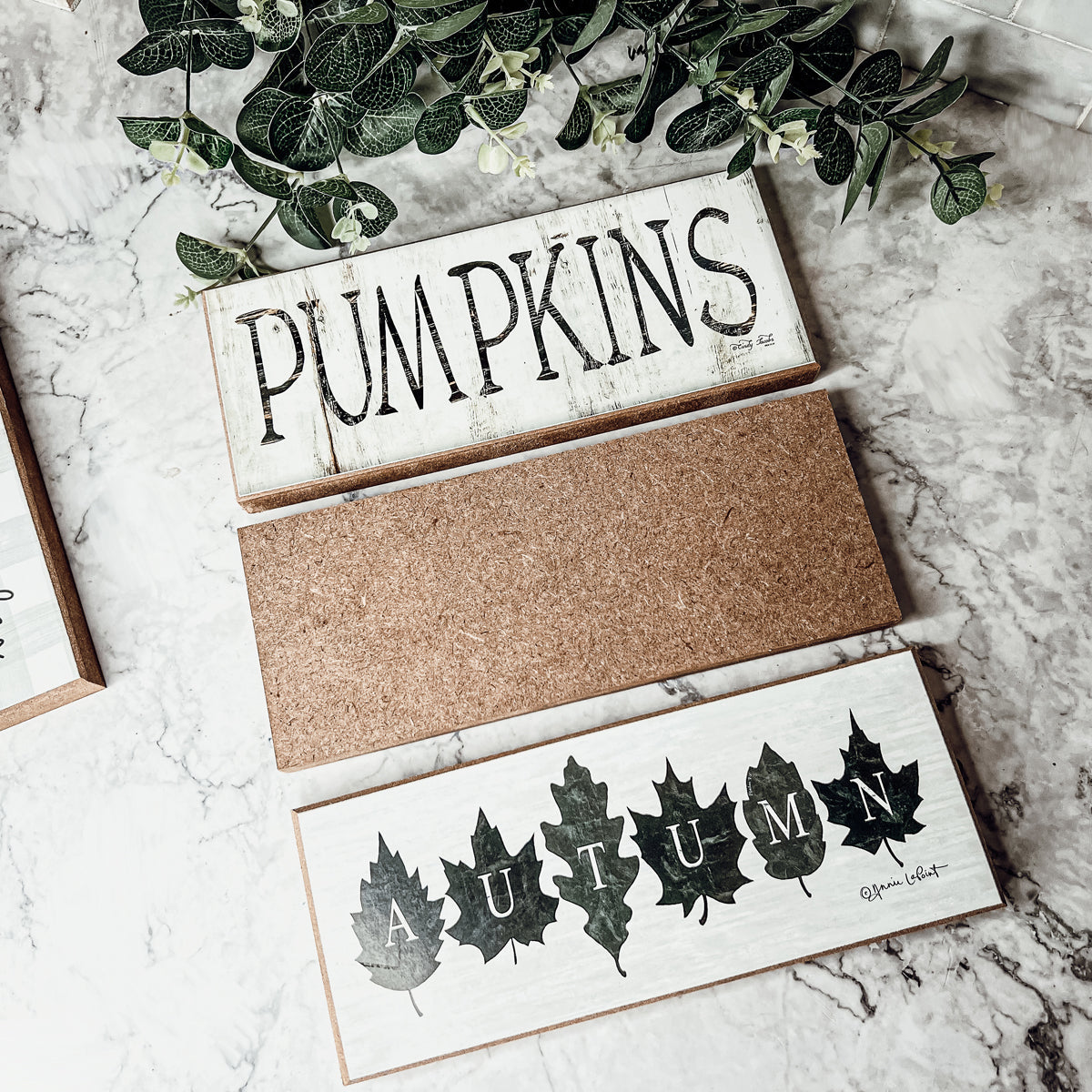 Rustic Wooden Autumn Sign – Handmade Seasonal Home Decor