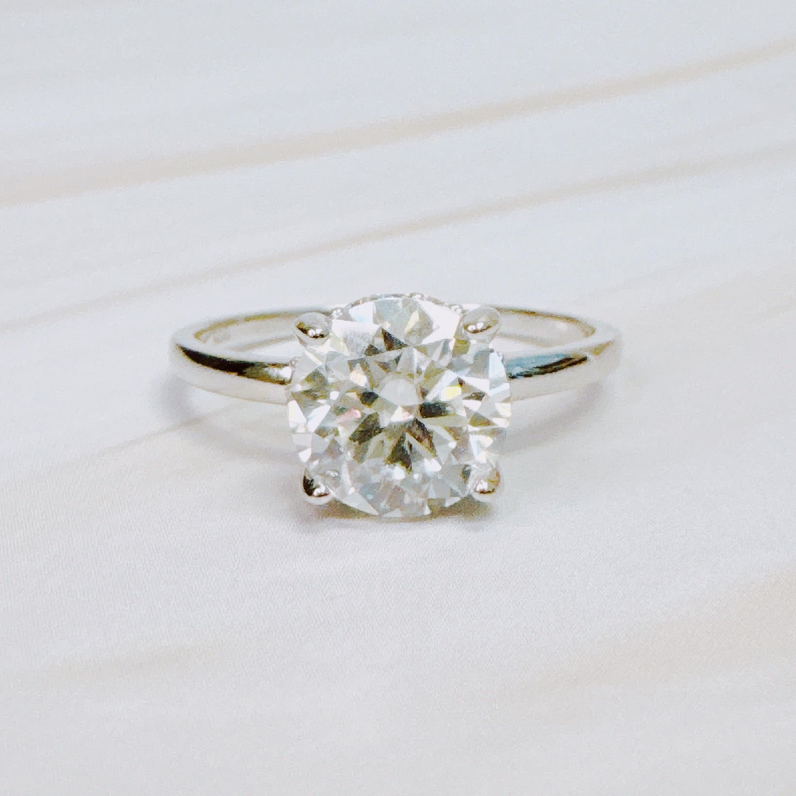 Brilliant Moissanite Halo Solitaire Ring
