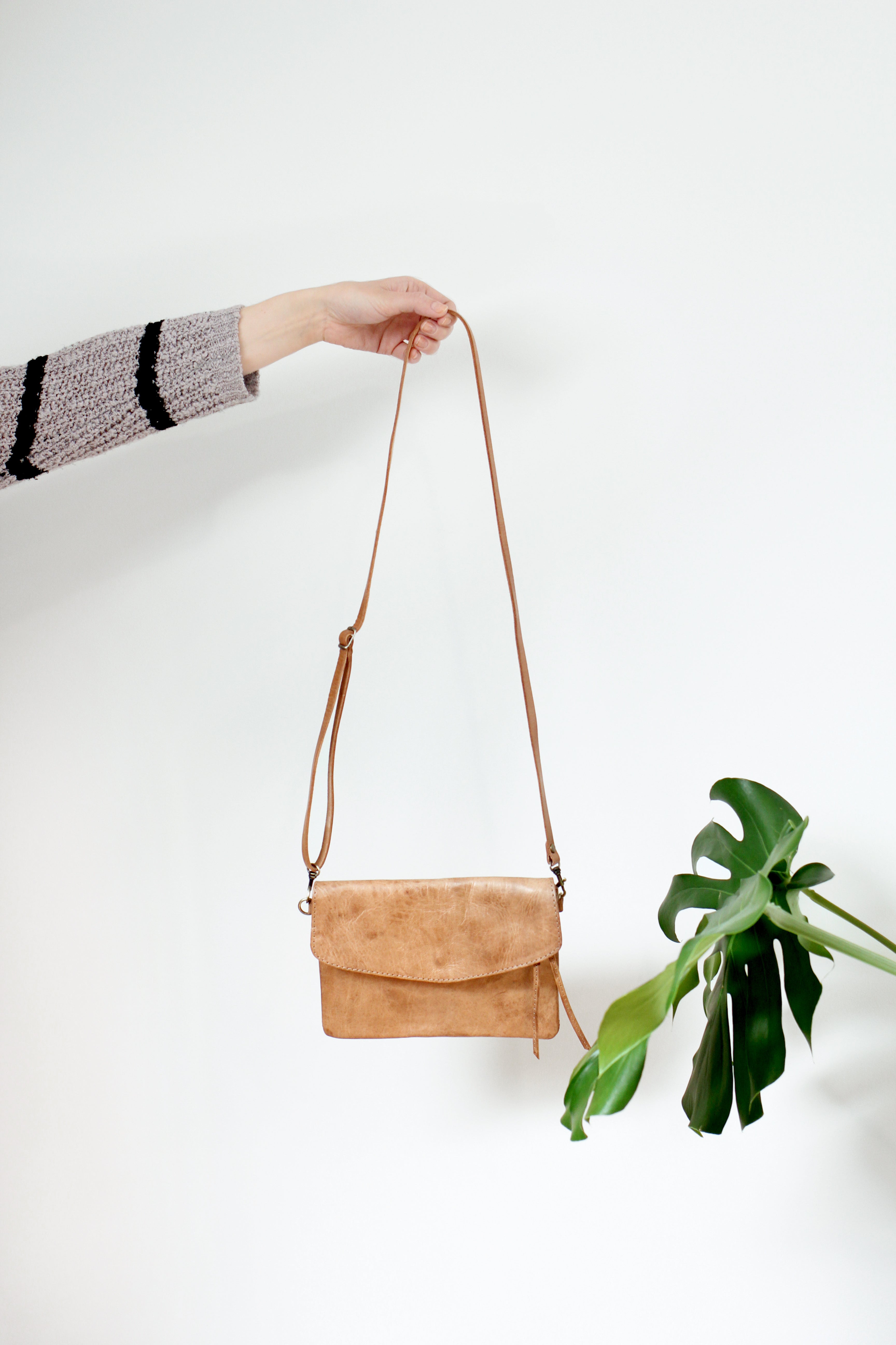 Rosa Moroccan Leather Crossbody Clutch