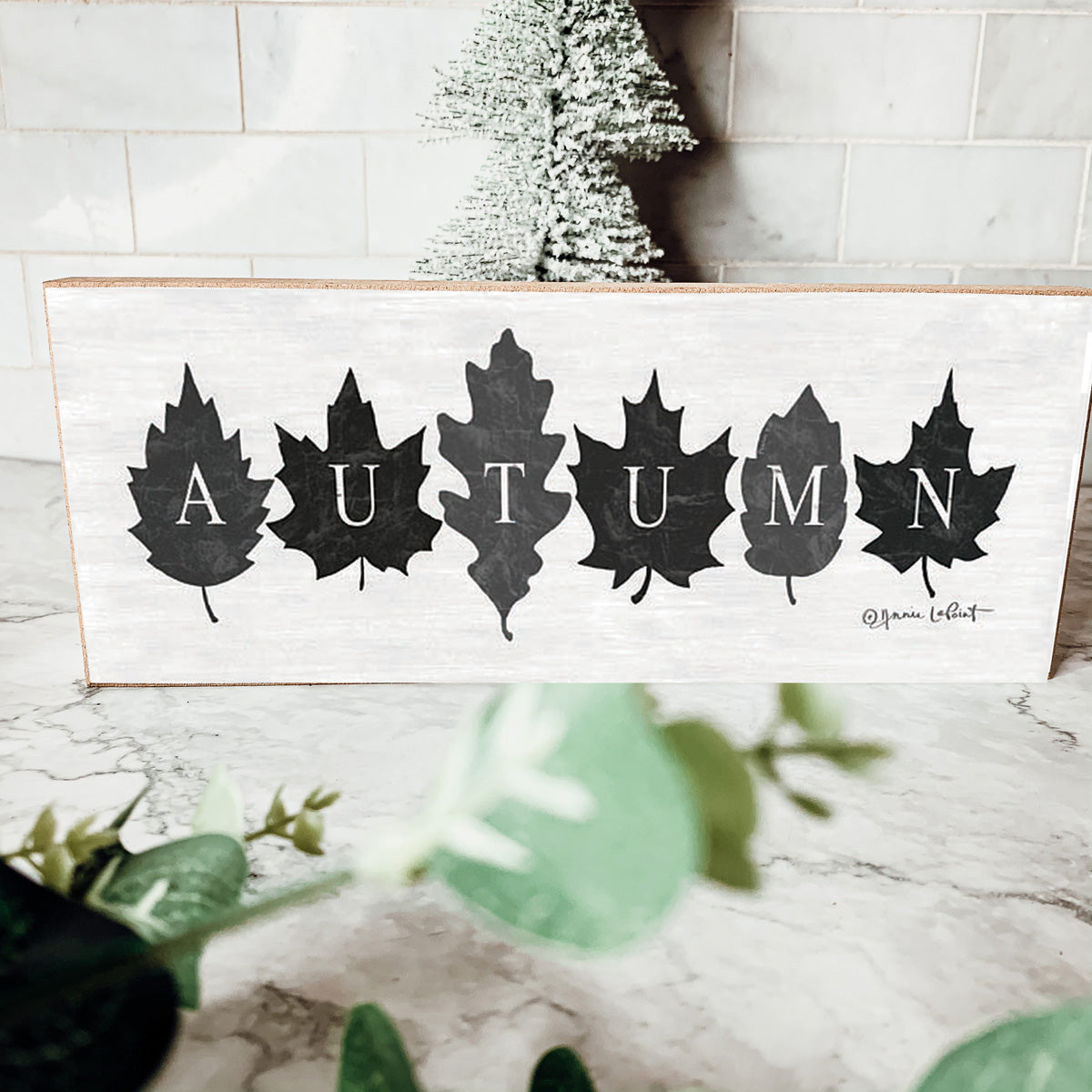 Rustic Wooden Autumn Sign – Handmade Seasonal Home Decor
