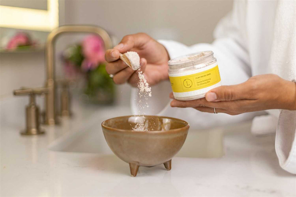 Natural Clay Facial Mask | Exfoliating & Glowing Skin Mask