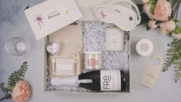Ultimate Bride to Be Gift Box | 15-Piece Luxury Bridal Spa Set | Champagne, Wine Glass, Journal & More | Personalized | Lizush