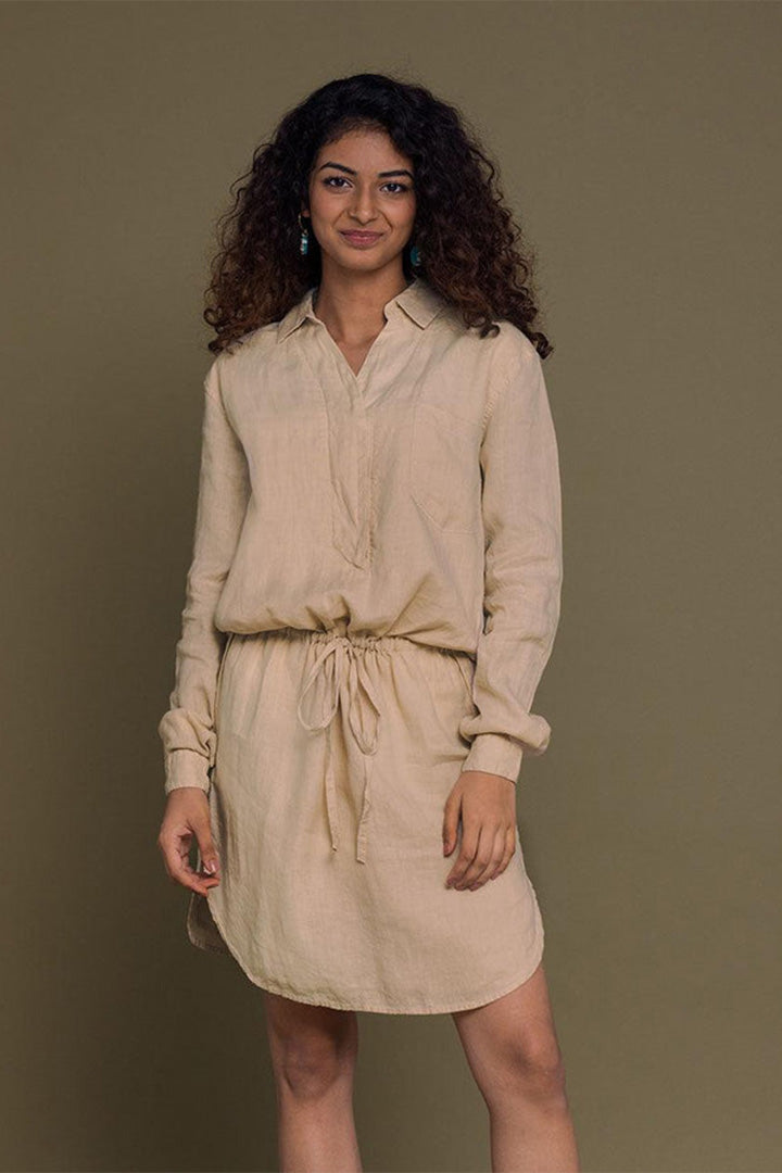 Cliff Dress in Neutral Beige | 100% Hemp | Oversized Shirt Dress | Front Pocket | Drawstring | Reistor