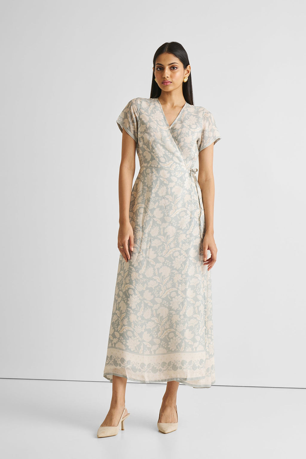 Maxi Wrap Dress in Blue Florals | 100% Bemberg™ Crepe | Vintage Bouquet Blue | Wrap Tie | Pockets | XS–3XL | Reistor