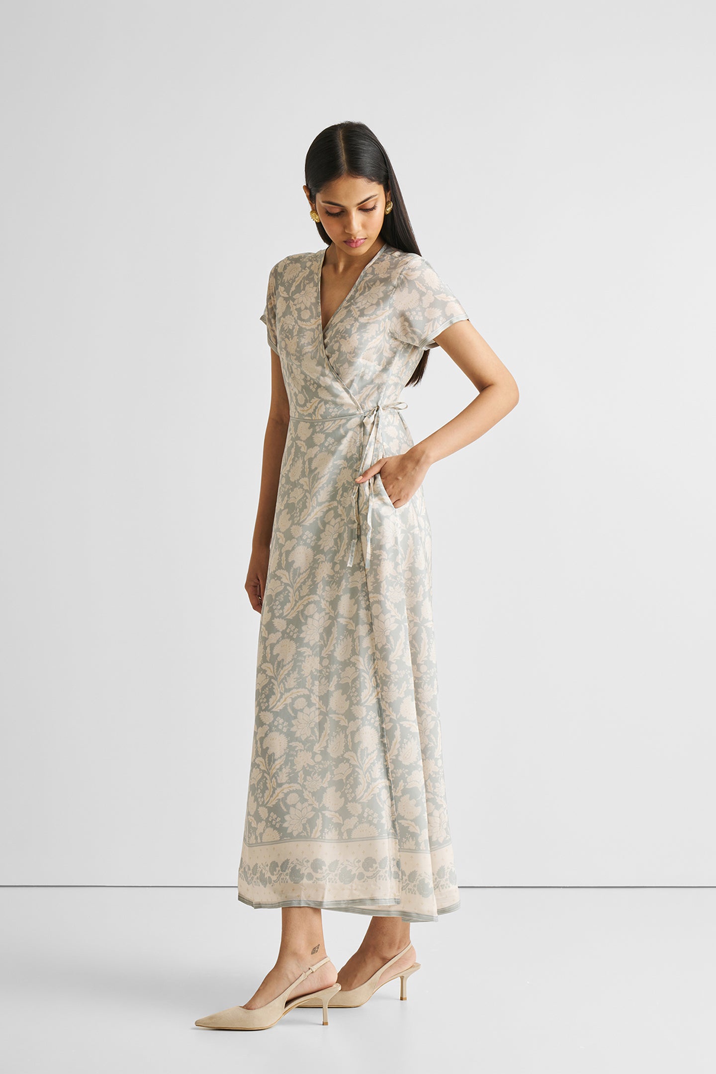 Maxi Wrap Dress in Blue Florals | 100% Bemberg™ Crepe | Vintage Bouquet Blue | Wrap Tie | Pockets | XS–3XL | Reistor