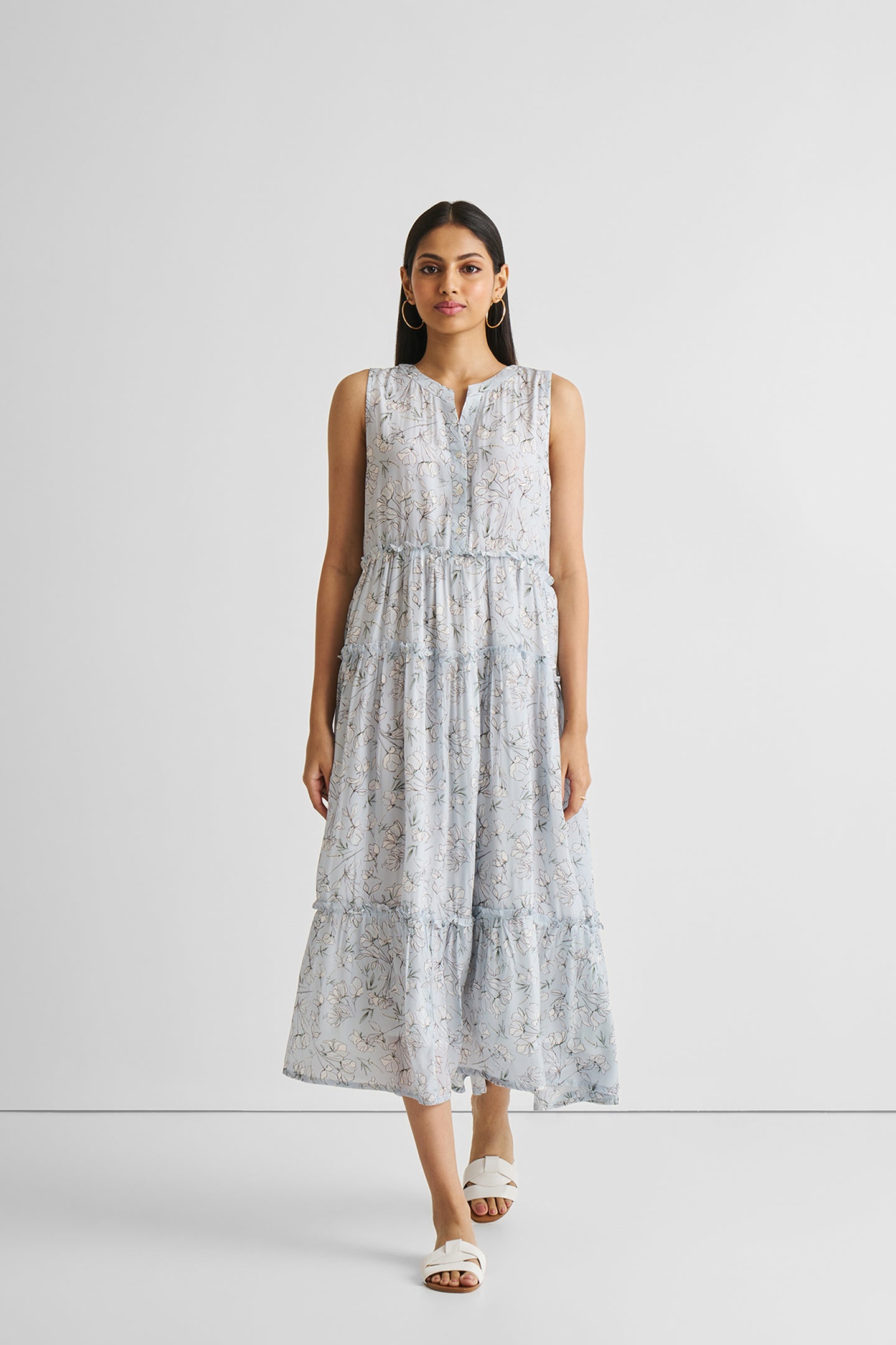 Peony Blues Perfect Resort Maxi Dress | Blue Florals | 100% Bemberg™ Crepe | Mandarin Collar | XS-3XL | Reistor