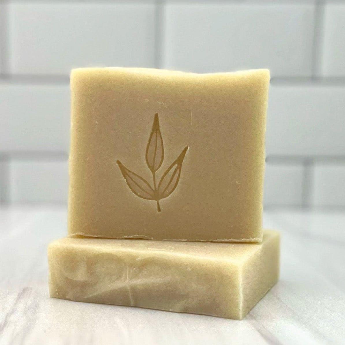 Scented Castile Bar Soap | Pure Olive Oil | Clove | Cinnamon | Lemon | Eucalyptus | Rosemary | 5 oz | MamaSuds