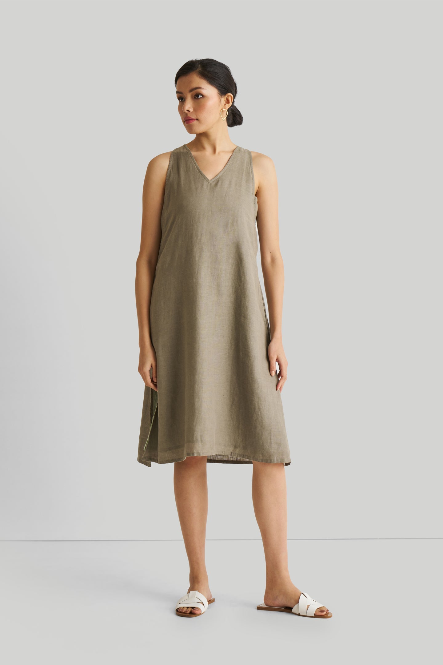 Reading Tea Leaves Dress in Dark Olive | 100% Hemp | V-Neck | A-Line | Side Slits | Pockets | XS–3XL | Reistor