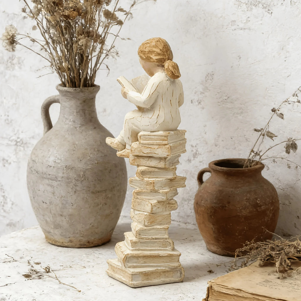 1-Piece Girl Reading Figure Inspirational Ornament, a Gift for Women