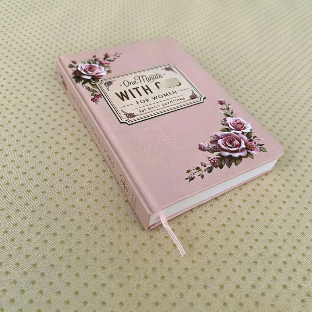 【One Minute With God For Men: 365 Daily Devotional Book Daily Bible