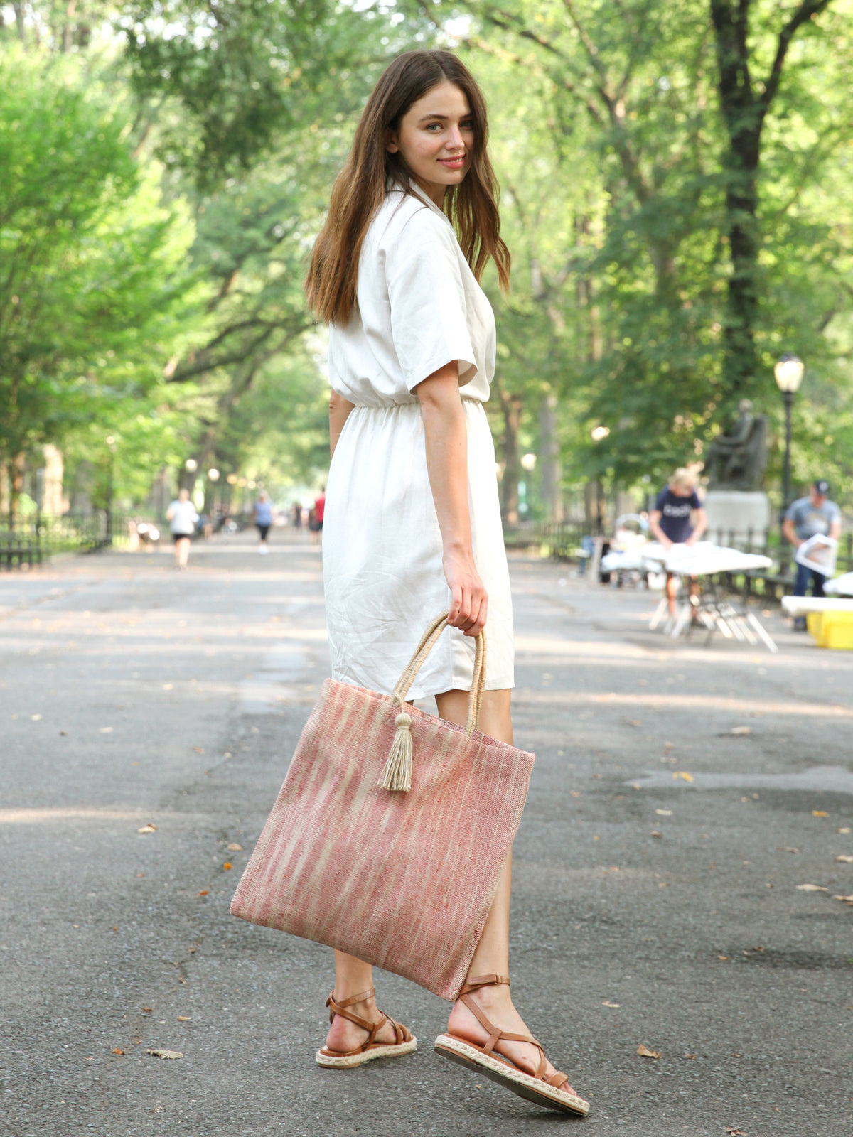 Hand-Loomed Jute Tote Bag - Red