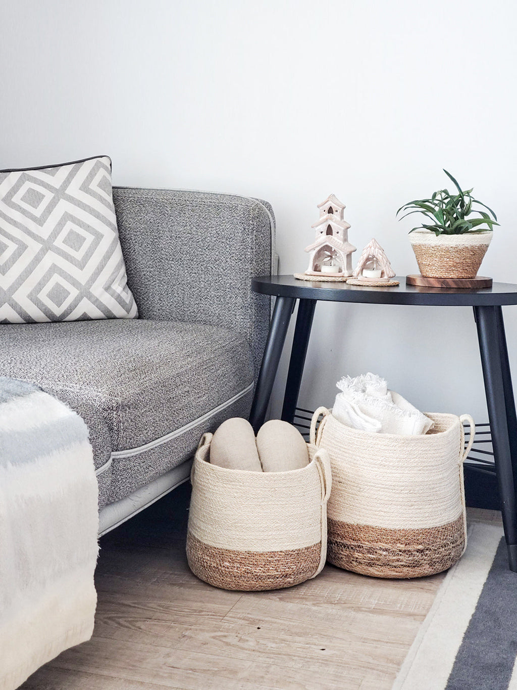 Handmade Jute & Seagrass Basket with Side Handle | Made in Bangladesh | Natural & White | Korissa