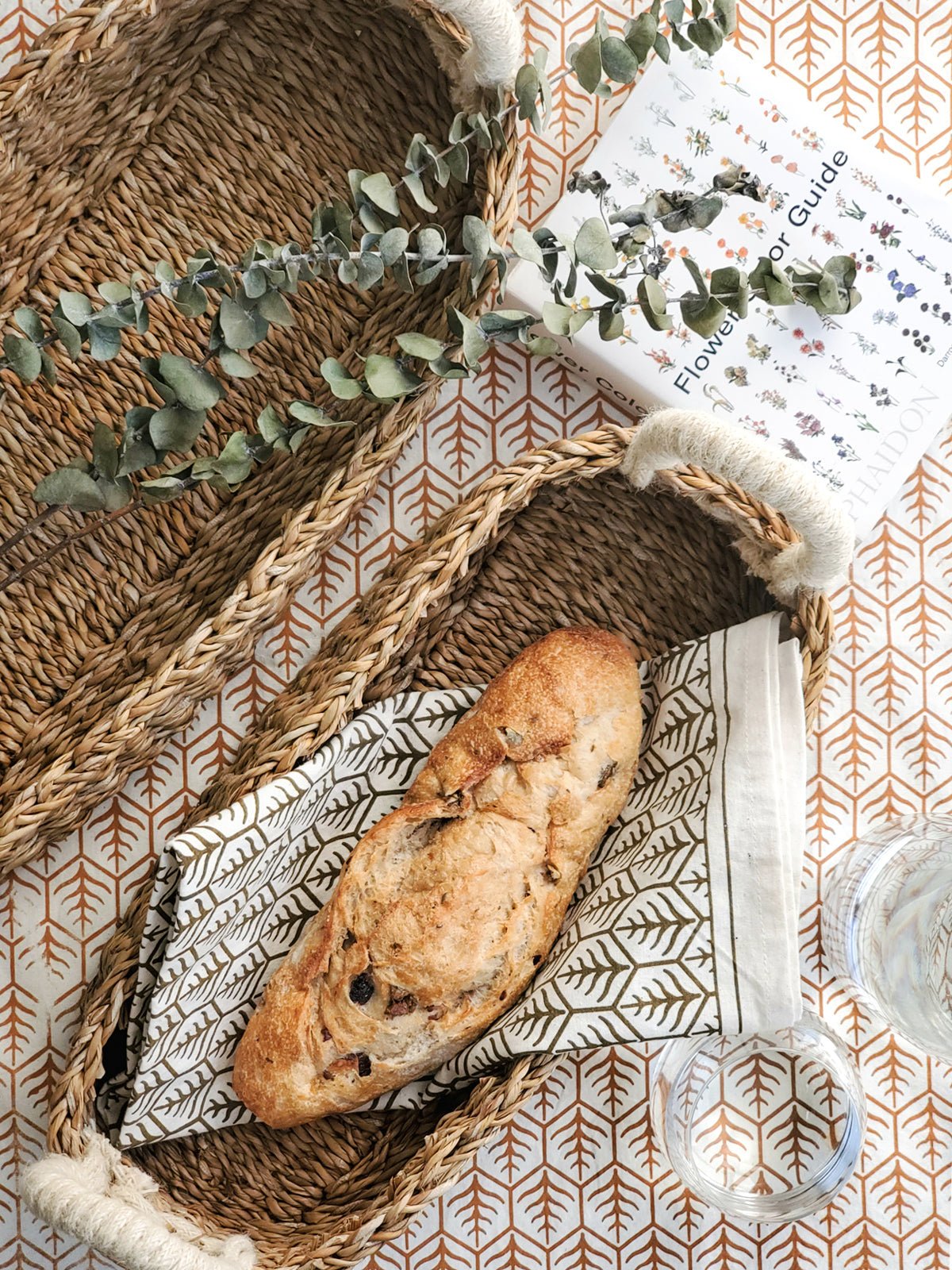 Savar Bread Basket with White Handle | Handwoven Seagrass & Jute | Fair Trade | Savar, Bangladesh | Korissa