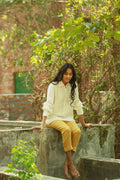 Summer Shirt in Shell Off-White | 100% Hemp | Relaxed Fit | Shoulder Gather Detail | Reistor