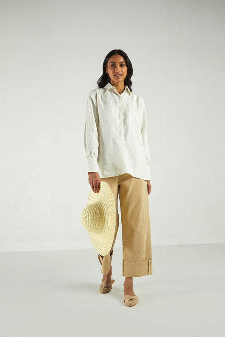 Summer Shirt in Shell Off-White | 100% Hemp | Relaxed Fit | Shoulder Gather Detail | Reistor